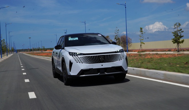 SUV ch&acirc;u &Acirc;u Peugeot 3008 mới tại Việt Nam c&oacute; 2 phi&ecirc;n bản, gi&aacute; từ 1,279 tỉ- Ảnh 18.