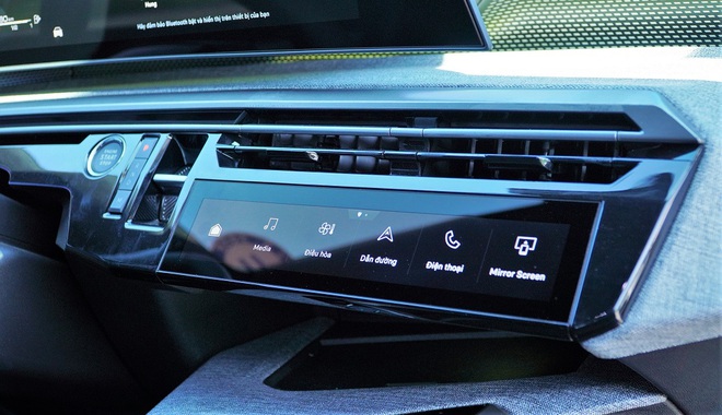 Giá gần 1,4 tỉ Peugeot 5008 mới có gì cạnh tranh ở nhóm SUV, crossover gia đình? - Ảnh 9.