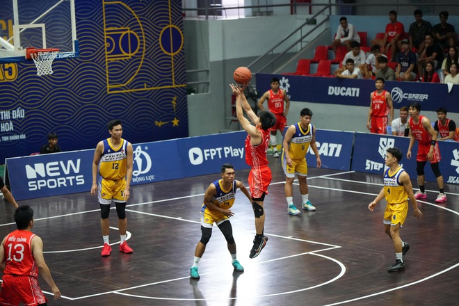 FPT Play 'bắt tay' VBF, độc quyền ph&aacute;t s&oacute;ng giải b&oacute;ng rổ quốc gia trong 3 năm- Ảnh 2.