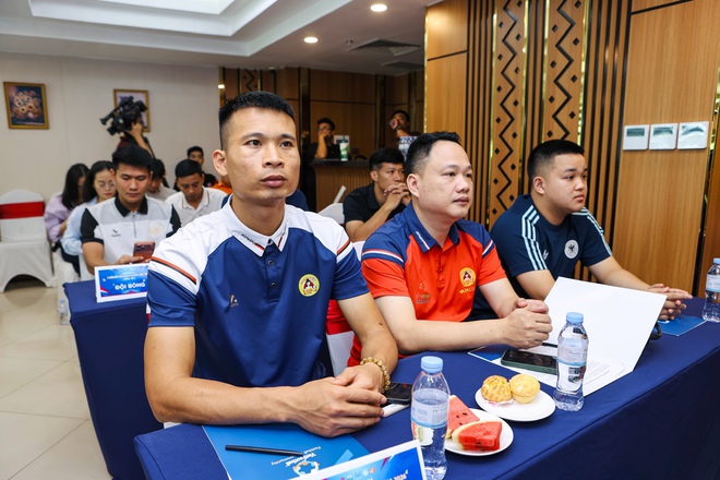VPL-S7 ra mắt, khẳng định vị thế h&agrave;ng đầu của b&oacute;ng đ&aacute; 7 người Việt Nam- Ảnh 10.