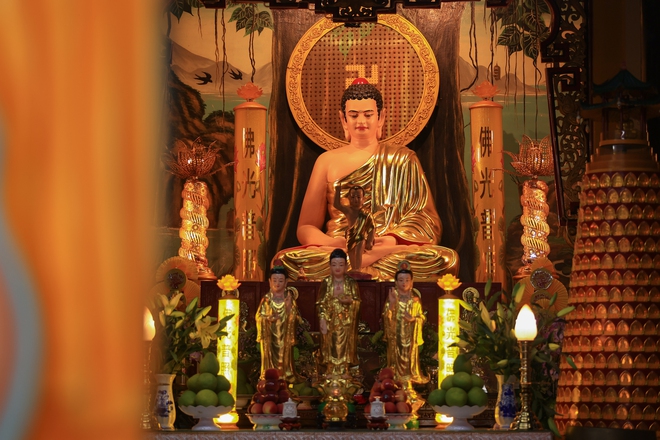 Chùa cổ hơn 200 năm ở TP.HCM: Vua Thành Thái ban sắc, gắn đại gia 'nhì Phương'- Ảnh 6. Chùa cổ hơn 200 năm ở TP.HCM: Vua Thành Thái ban sắc, gắn đại gia 'nhì Phương'- Ảnh 6.