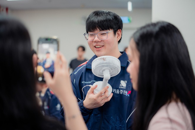H&agrave; Nội th&agrave;nh 'chảo lửa' esports ch&acirc;u &Aacute; khi DRX, Gen.G, HLE c&ugrave;ng xuất hiện- Ảnh 6.