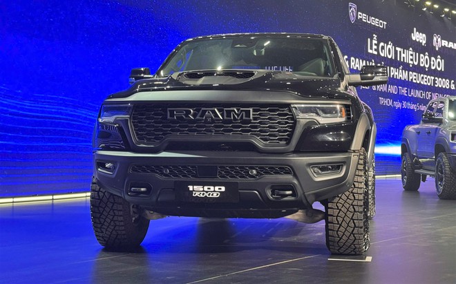 THACO chốt giá Jeep Wrangler dưới 3 tỉ, rẻ hơn nhiều so với nhà phân phối cũ - Ảnh 7.