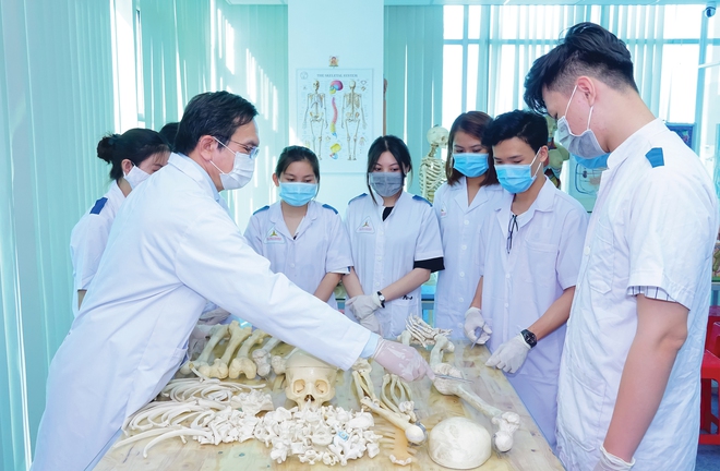 Chọn ngành gắn với nhu cầu nhân lực lên ngôi mùa tuyển sinh 2026 - Ảnh 1.