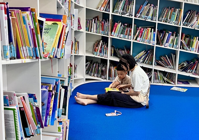 Hoạt động hè miễn phí cho trẻ ở TP.HCM: Trẻ yêu sách hơn khi đến nơi này - Ảnh 7.