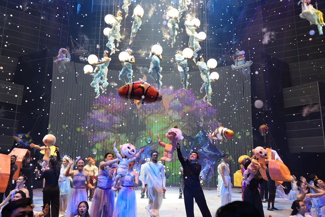 'Mơ show' mở màn hoành tráng, mãn nhãn tại rạp xiếc 'nghìn tỉ' mới của TP.HCM - Ảnh 19.