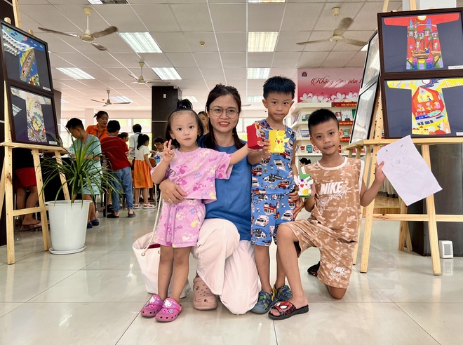 Hoạt động hè miễn phí giúp trẻ em ở TP.HCM 'bận rộn' hơn, bớt xem ti vi - Ảnh 7.