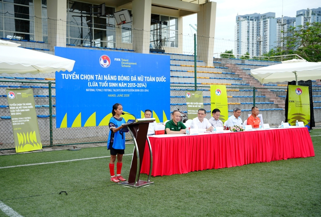 VFF khai mạc vòng 2 FIFA-TDS, 55 tài năng nhí bóng đá nữ tranh tài- Ảnh 1. VFF khai mạc vòng 2 FIFA-TDS, 55 tài năng nhí bóng đá nữ tranh tài- Ảnh 1.