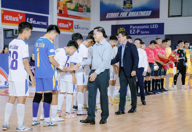 Hứa hẹn kịch tính ở lượt về giải futsal HDBank vô địch quốc gia 2026- Ảnh 3. Hứa hẹn kịch tính ở lượt về giải futsal HDBank vô địch quốc gia 2026- Ảnh 3.
