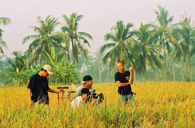Đạo diễn Vũ Ngọc Đ&atilde;ng: 'TP.HCM l&agrave; nơi rất tốt để bắt đầu v&agrave; l&agrave;m lại'- Ảnh 1.