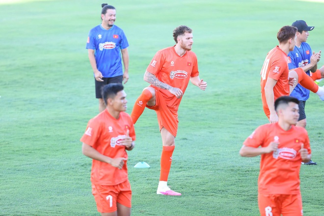 Quang Hải nói rất hay và hóm hỉnh về Tài Lộc, bật mí cách cùng đồng đội xem World Cup- Ảnh 2.
