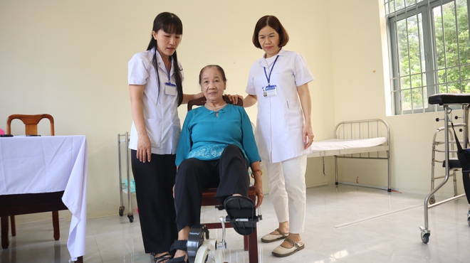 Đồng Nai: Biến trụ sở d&ocirc;i dư th&agrave;nh "ng&ocirc;i nh&agrave; chung" chăm s&oacute;c người cao tuổi - Ảnh 4.