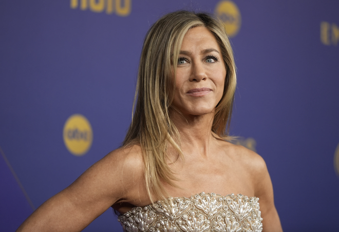 Jennifer Aniston bị ‘ám ảnh tâm lý’ sau hơn 20 năm ly hôn Brad Pitt- Ảnh 1.