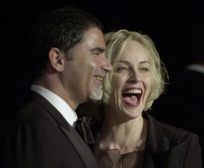 &lsquo;Biểu tượng gợi cảm&rsquo; Sharon Stone tiết lộ l&yacute; do đổ vỡ h&ocirc;n nh&acirc;n- Ảnh 1.