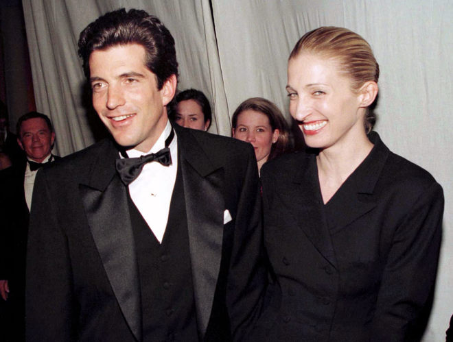 Sự thật về cuộc gặp gỡ bí mật giữa Công nương Diana và John F. Kennedy Jr.- Ảnh 3. Sự thật về cuộc gặp gỡ bí mật giữa Công nương Diana và John F. Kennedy Jr.- Ảnh 3.