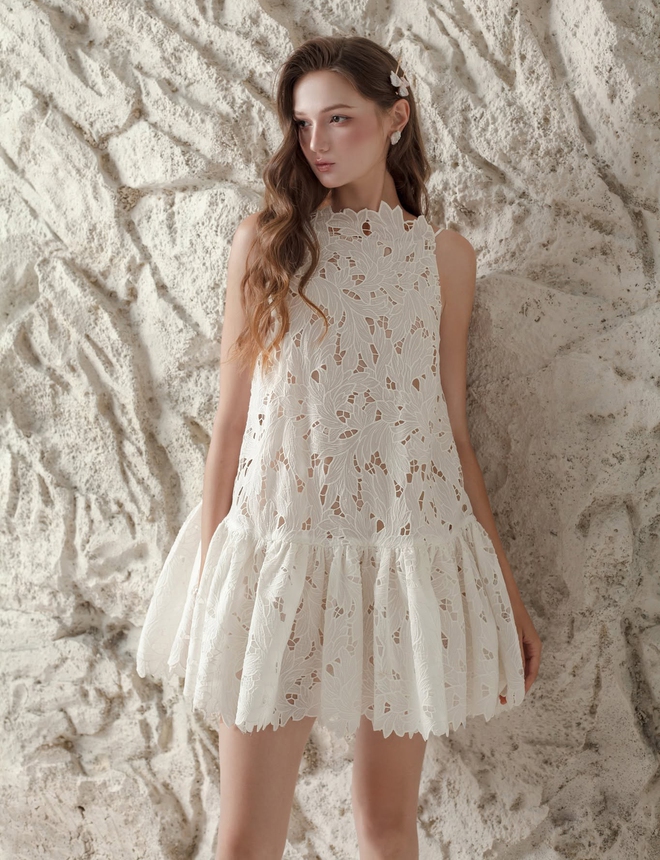 Trẻ ra đến chục tuổi khi n&agrave;ng diện &aacute;o, v&aacute;y babydoll xuống phố- Ảnh 4.