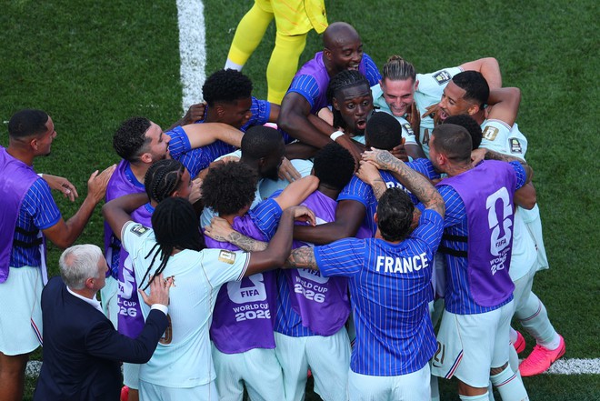 Mbappe ghi bàn vào lưới Ma Rốc, vì sao đồng đội Pháp cản Olise ra ăn mừng?- Ảnh 3.