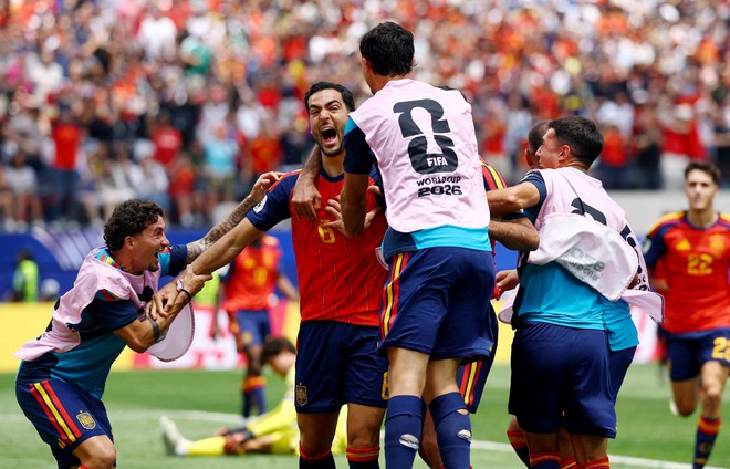 'Gà son' Merino lập kỳ tích như David Villa năm 2010, Yamal tuyên bố không sợ Pháp- Ảnh 3.