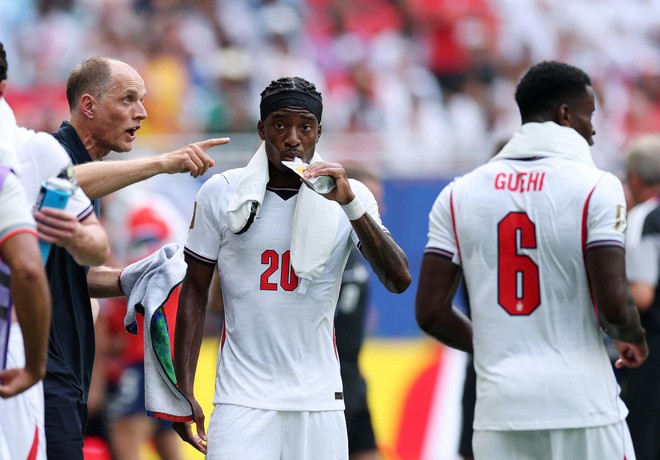 Ibrahimovic chê Madueke chơi như ‘mất hồn’, khiến đội tuyển Anh suýt ôm hận trước Na Uy- Ảnh 2.