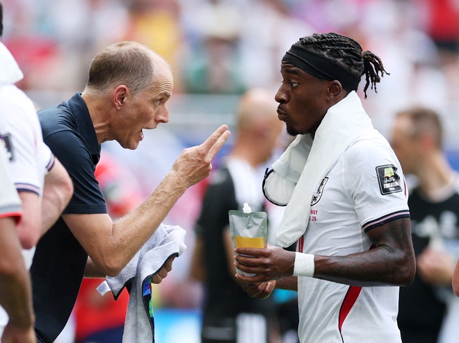 Ibrahimovic chê Madueke chơi như ‘mất hồn’, khiến đội tuyển Anh suýt ôm hận trước Na Uy- Ảnh 4.
