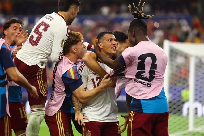 Mbappe bị ‘vô hiệu hóa’, cầu thủ nào hay nhất đội tuyển Tây Ban Nha?- Ảnh 4.