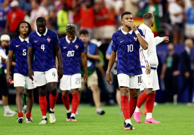 Báo Pháp chỉ trích dữ dội Mbappe cùng đồng đội, chỉ số thống kê tệ nhất trong 60 năm- Ảnh 2.