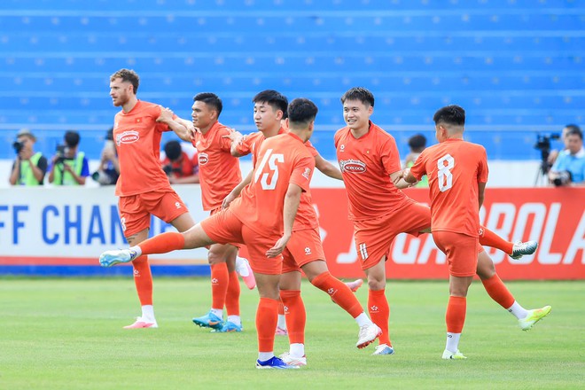 Tài Lộc háo hức chờ ra mắt đội tuyển Việt Nam, thầy Kim rất coi trọng trận giao hữu với Myanmar- Ảnh 12.