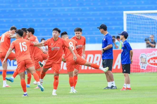 Tài Lộc háo hức chờ ra mắt đội tuyển Việt Nam, thầy Kim rất coi trọng trận giao hữu với Myanmar- Ảnh 11.