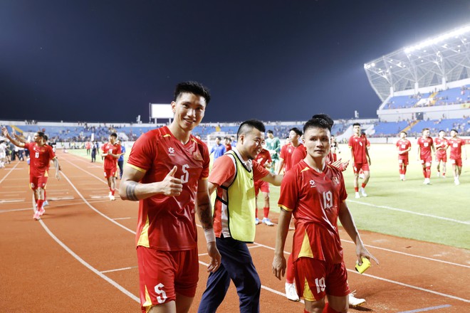 Đội tuyển Việt Nam tăng điểm FIFA nhờ thắng đậm Myanmar, bỏ xa Indonesia: Vẫn tốp 99 thế giới- Ảnh 2.