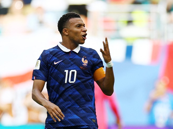 Mbappe vượt mặt Messi ở cuộc đua Vua phá lưới, đi vào lịch sử của World Cup dù thua Anh- Ảnh 3.