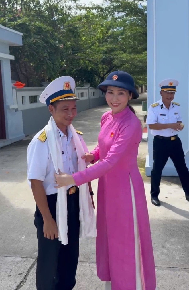 'Hoa hậu cải lương' Như Huỳnh và những ký ức khó quên từ Trường Sa- Ảnh 3.