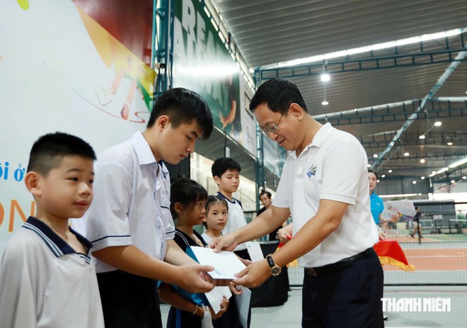 4 mùa giải pickleball Cùng con đi tiếp cuộc đời: Nối dài những nhịp cầu yêu thương- Ảnh 9.