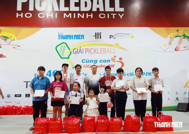4 mùa giải pickleball Cùng con đi tiếp cuộc đời: Nối dài những nhịp cầu yêu thương- Ảnh 7.