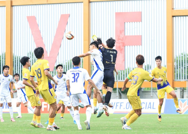 Xác định 2 đội vào chung kết U.21 quốc gia 2026: HAGL và Hà Nội gục ngã- Ảnh 2.