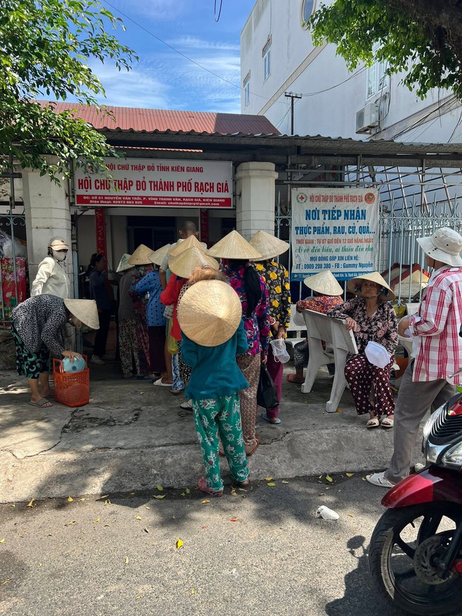 Bếp ấm giữa đời - Ảnh 5.