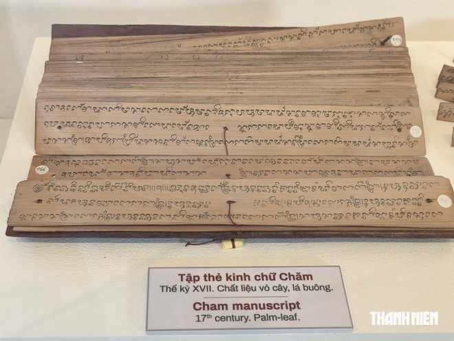 Vương miện vua, ho&agrave;ng hậu Vương quốc Champa tr&ocirc;ng thế n&agrave;o?- Ảnh 15.