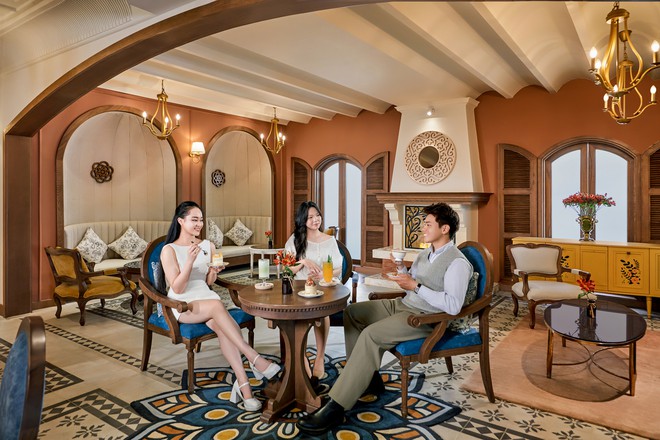 Biển kể chuyện bằng vị mặn, phố Hội kể bằng gỗ, Đ&agrave; Lạt kể bằng th&ocirc;ng- Ảnh 9.