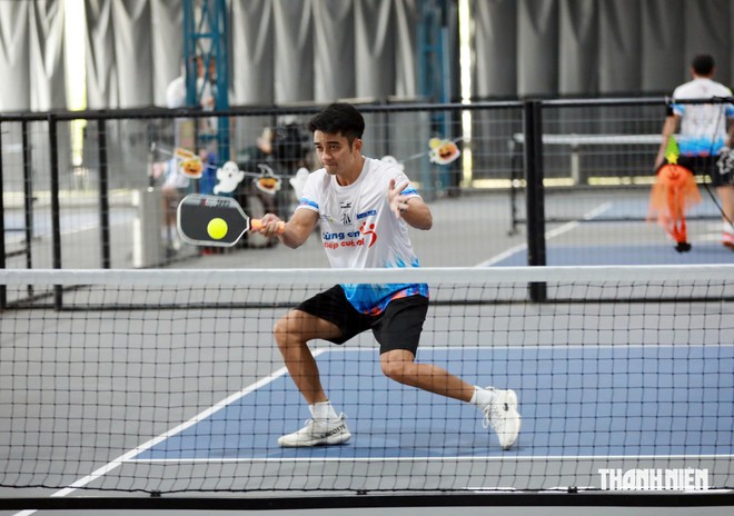 Gi&uacute;p trẻ mồ c&ocirc;i qua giải pickleball &lsquo;C&ugrave;ng con đi tiếp cuộc đời&rsquo;- Ảnh 3.