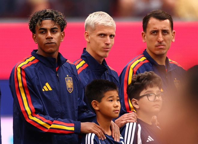 Yamal: 'Đối đầu Ronaldo và Bồ Đào Nha là danh dự, Tây Ban Nha không sợ bất kỳ đội nào’- Ảnh 4.
