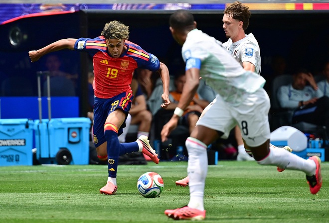 Yamal: 'Đối đầu Ronaldo và Bồ Đào Nha là danh dự, Tây Ban Nha không sợ bất kỳ đội nào’- Ảnh 2.