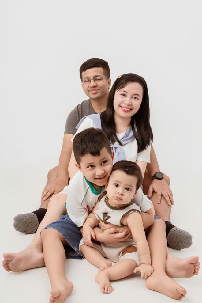 Vợ Việt chồng Ấn Độ, nên duyên từ câu 'chào buổi sáng' và 'hẹn gặp lại' - Ảnh 2.