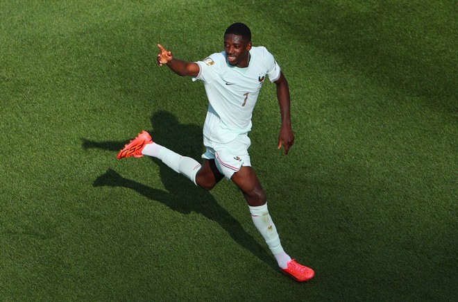 HLV Deschamps đi v&agrave;o lịch sử World Cup: Mbappe - Dembele t&aacute;i lập kỳ t&iacute;ch của Brazil- Ảnh 3.