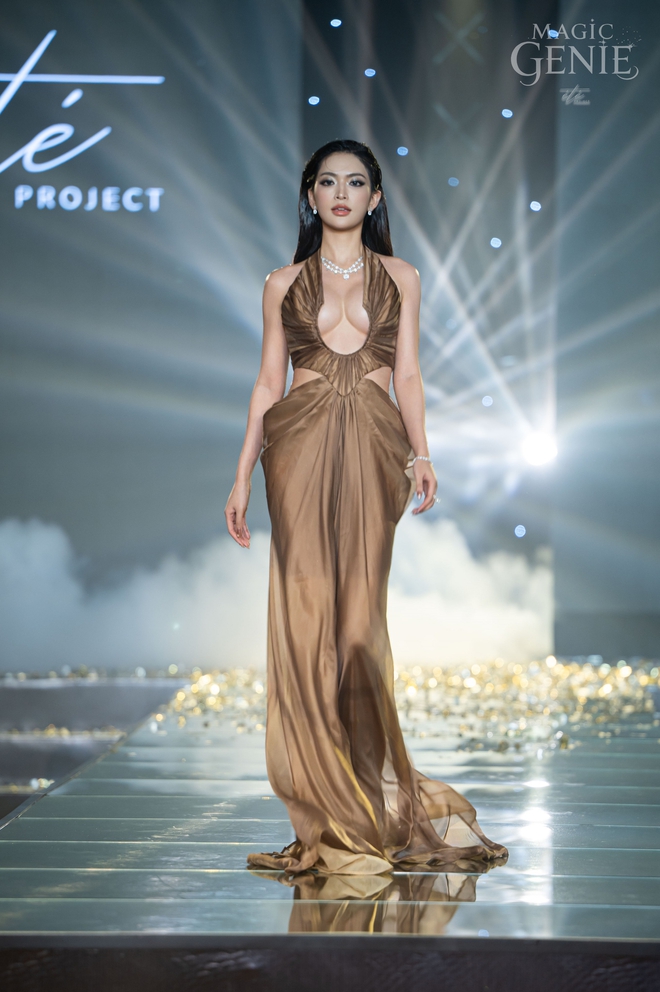 Bước chuyển mình đầy kiêu hãnh với lụa- Ảnh 4.