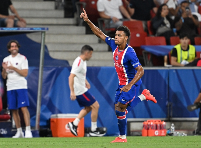 Desire Doue ghi b&agrave;n thắng g&acirc;y tranh c&atilde;i, PSG hạ Aston Villa: Bảo vệ th&agrave;nh c&ocirc;ng Si&ecirc;u c&uacute;p ch&acirc;u &Acirc;u- Ảnh 6.