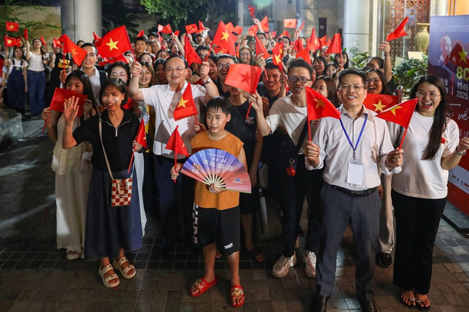 Đến Dinh Độc Lập 'xuy&ecirc;n kh&ocirc;ng' về ng&agrave;y B&aacute;c Hồ đọc Tuy&ecirc;n ng&ocirc;n độc lập- Ảnh 5.