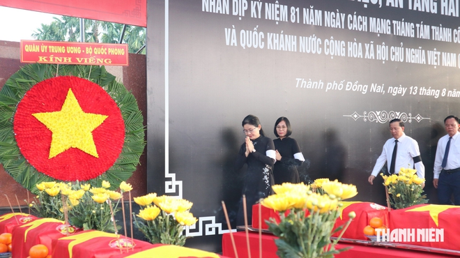 Đồng Nai: Trang trọng lễ truy điệu, an táng 29 hài cốt liệt sĩ- Ảnh 10.