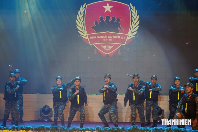 Bộ Tư lệnh CSCĐ đưa nghị quyết của Đảng vào thực tiễn - Ảnh 3.