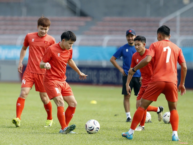 Báo Malaysia lo Đình Bắc làm khổ chủ nhà, nếu Việt Nam thắng có được FIFA cộng điểm?- Ảnh 22.