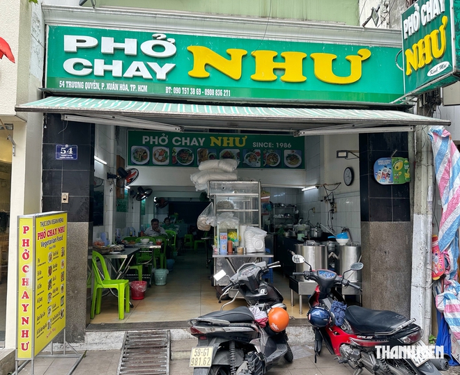 Sau 40 năm bán phở chay, quán ăn nổi tiếng ở trung tâm TP.HCM giờ ra sao? - Ảnh 3.