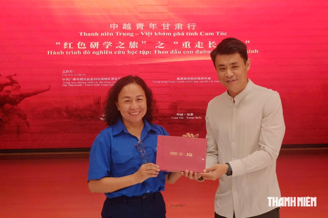 Khởi động hành trình nghiên cứu, học tập 'Theo dấu con đường Trường Chinh' - Ảnh 4.